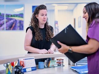 בדיקת שד שגרתית: הרגל שיכול להציל חיים